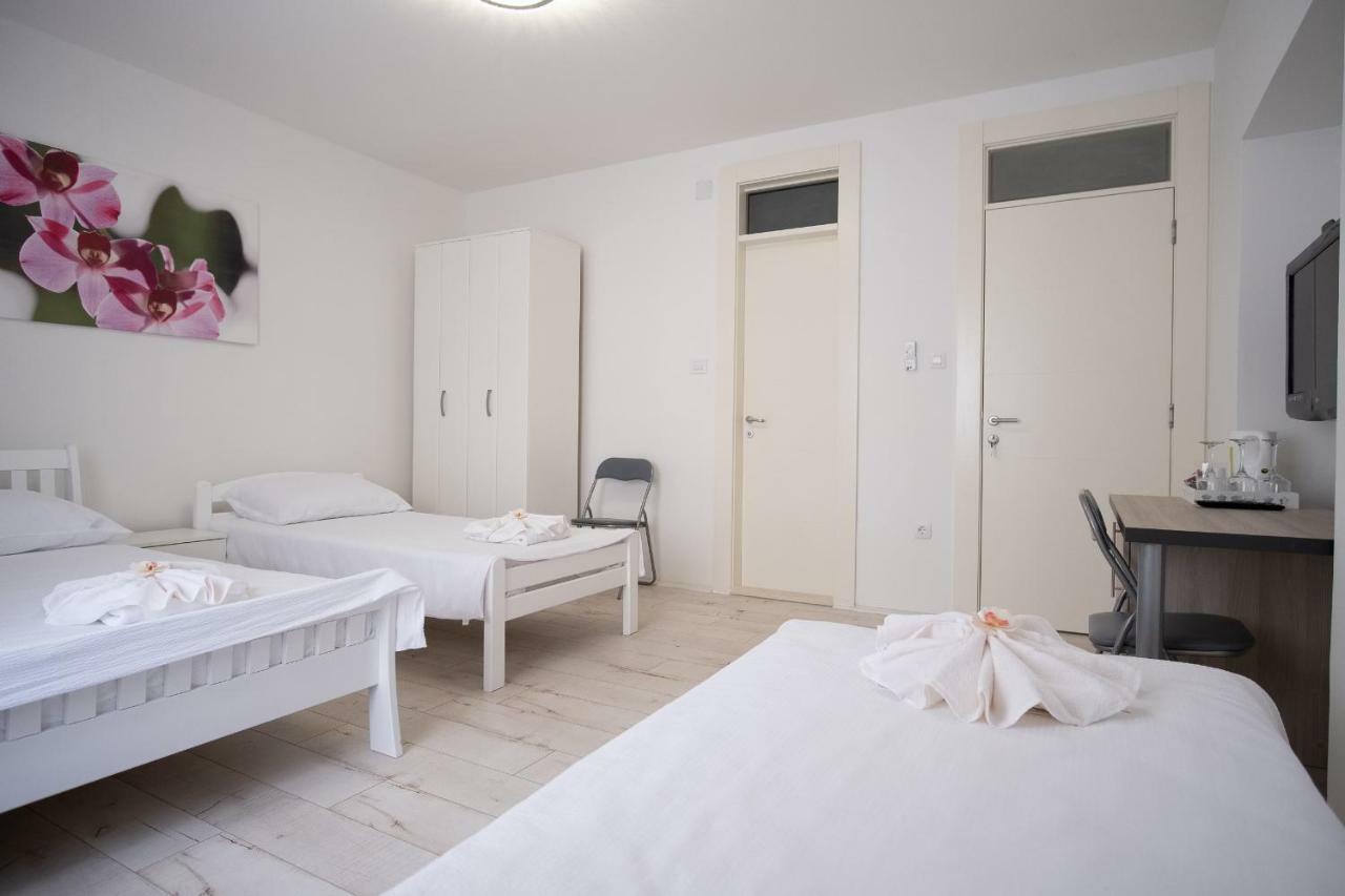 טרביניה Apartmani Vila Kosa מראה חיצוני תמונה